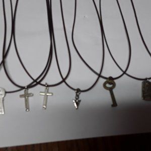 choker necklaces